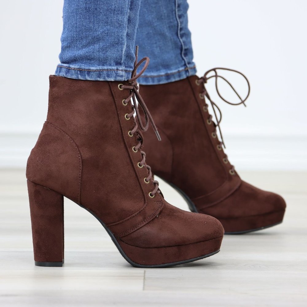 Brown Faux Suede Lace-Up Block High Heeled Platform Ankle Boots - Picture 3 of 11